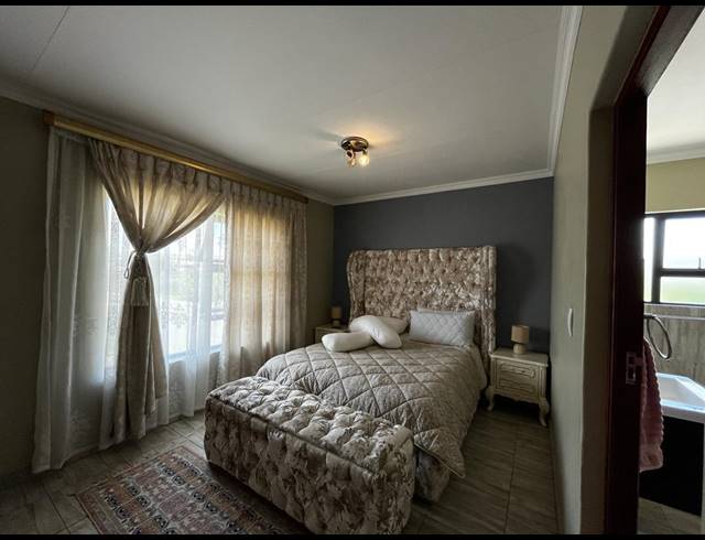 2 BEDROOM TOWNHOUSE FOR SALE IN NOORDWYK